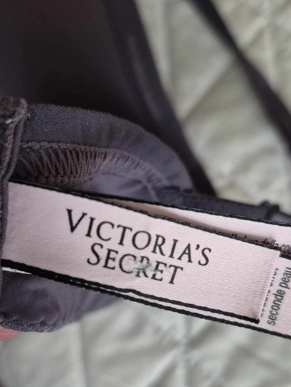 2 For 1 Victora Secret!! Tee Shirt. 36DD. - Picture 8 of 12